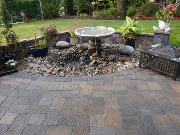Large outdoor pavers with fountain