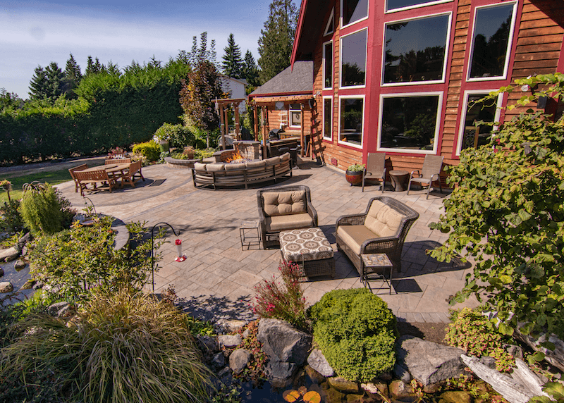large-paver-patio-with-fire-pit