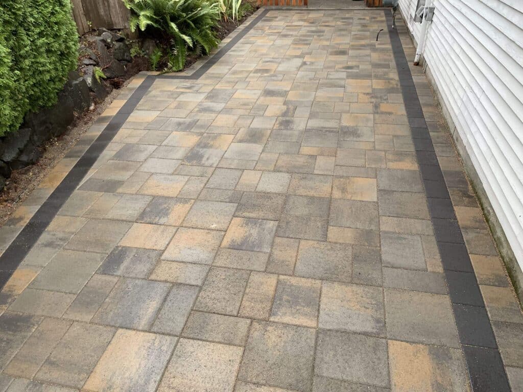 A Driveway Transformation in Mercer Island, WA 2 Down Net Http20260129 421 6t9h5c