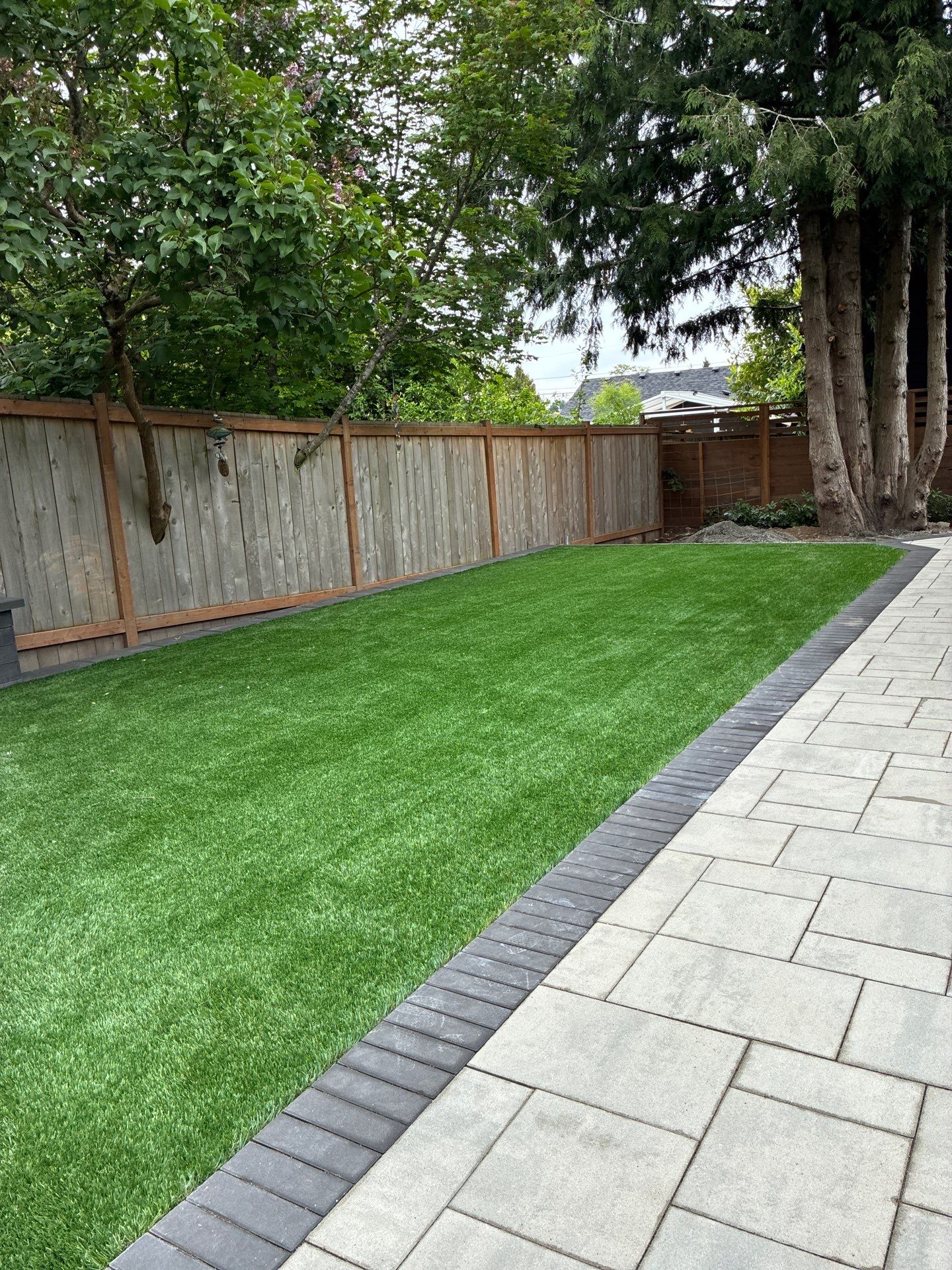 Artificial turf