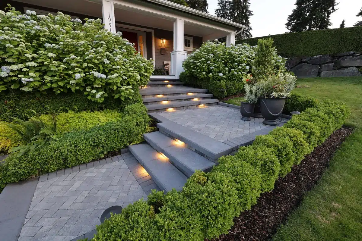 Home 4 Sta-Built paver project