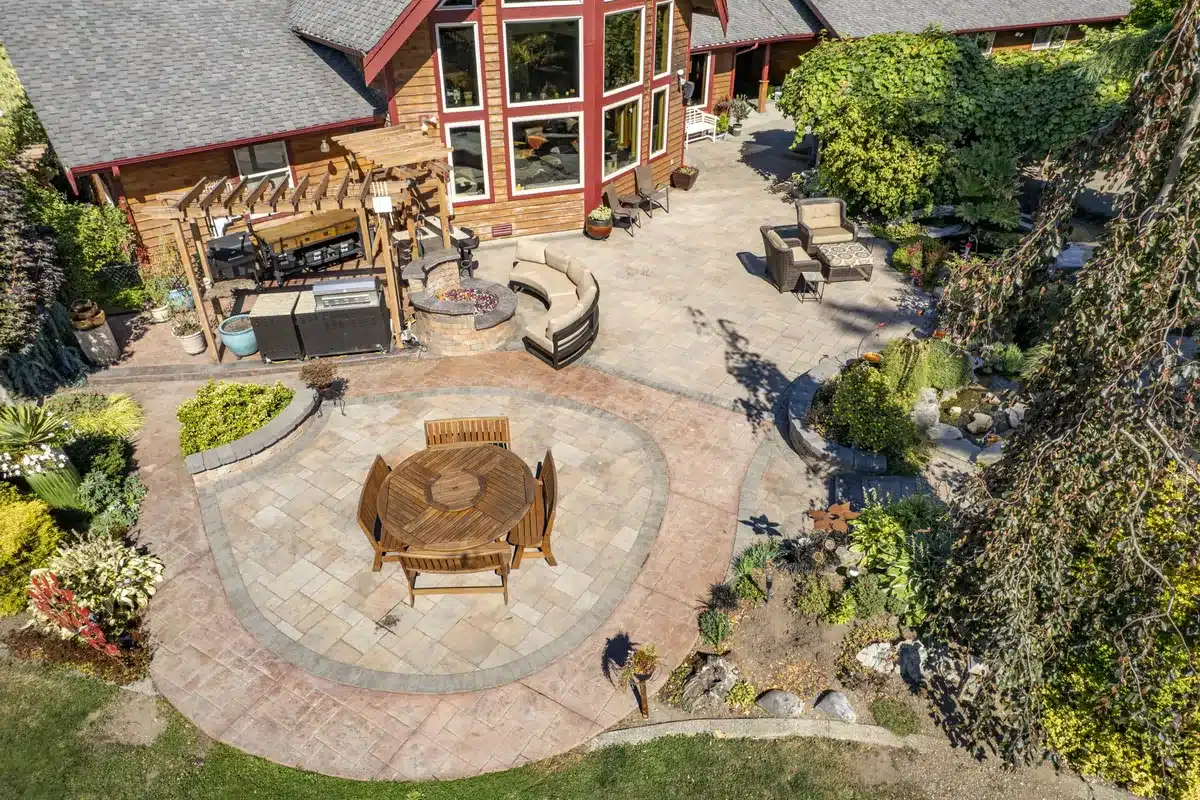 Home 34 Sta-Built outdoor living project